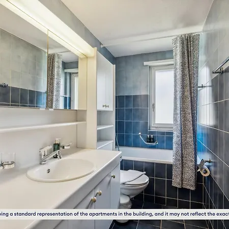 Urban Charm: Your Comfy Close To The