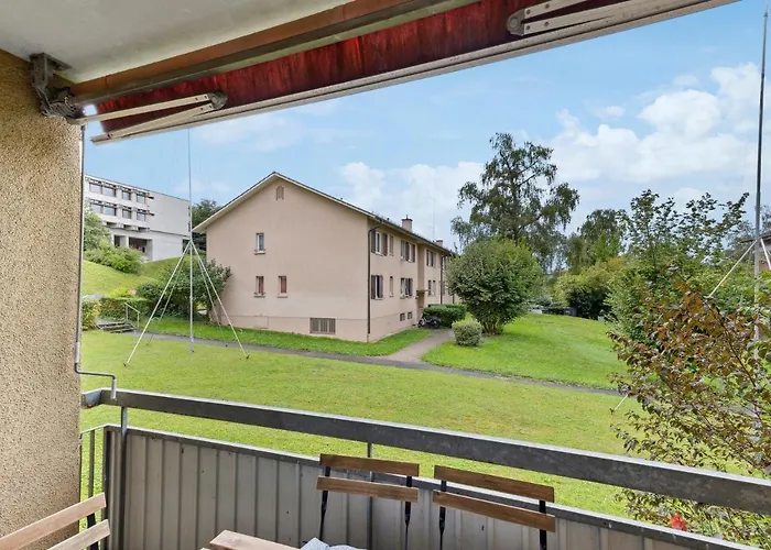 Urban Charm: Your Comfy Close To The Zurich