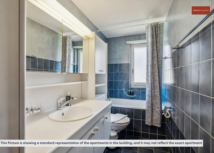 Urban Charm: Your Comfy Close To The